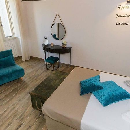 Bed And Box - Vt01 Casa Vacanze فِتيربو المظهر الخارجي الصورة